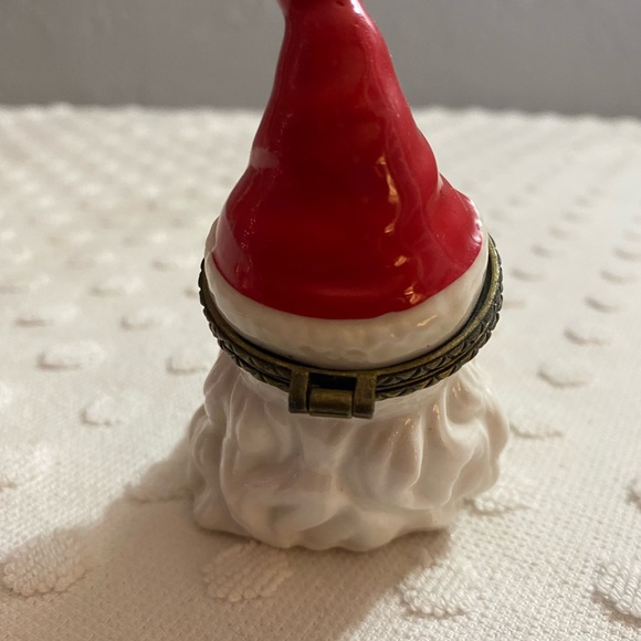 Santa Claus porcelain trinket box - Picture 4 of 7